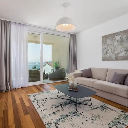 Apartment Stella - Heated Rooftop Swimming Pool Icici Exterior photo